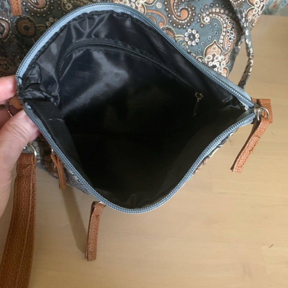 Stone Mountain New York Blue and Brown Tote Set - Picture 7 of 8